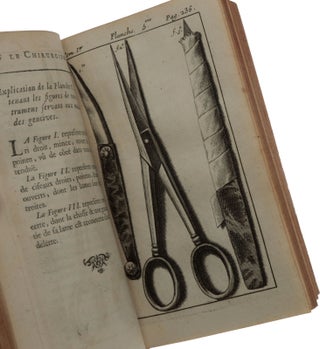 Le chirurgien dentiste, ou traité des dents. Ou l’on enseigne les moyens de les entretenir propres & saines, de les embellir, d’en réparer la perte & de remedier à leurs maladies, à celles des geneives & aux accidens qui peuvent survenir aux autres parties voisines des dents. Avec des observations & des reflexions sur plusieurs cas singuliers …