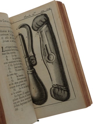 Le chirurgien dentiste, ou traité des dents. Ou l’on enseigne les moyens de les entretenir propres & saines, de les embellir, d’en réparer la perte & de remedier à leurs maladies, à celles des geneives & aux accidens qui peuvent survenir aux autres parties voisines des dents. Avec des observations & des reflexions sur plusieurs cas singuliers …