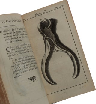 Le chirurgien dentiste, ou traité des dents. Ou l’on enseigne les moyens de les entretenir propres & saines, de les embellir, d’en réparer la perte & de remedier à leurs maladies, à celles des geneives & aux accidens qui peuvent survenir aux autres parties voisines des dents. Avec des observations & des reflexions sur plusieurs cas singuliers …