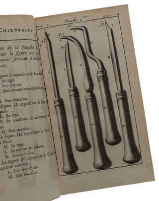 Le chirurgien dentiste, ou traité des dents. Ou l’on enseigne les moyens de les entretenir propres & saines, de les embellir, d’en réparer la perte & de remedier à leurs maladies, à celles des geneives & aux accidens qui peuvent survenir aux autres parties voisines des dents. Avec des observations & des reflexions sur plusieurs cas singuliers …